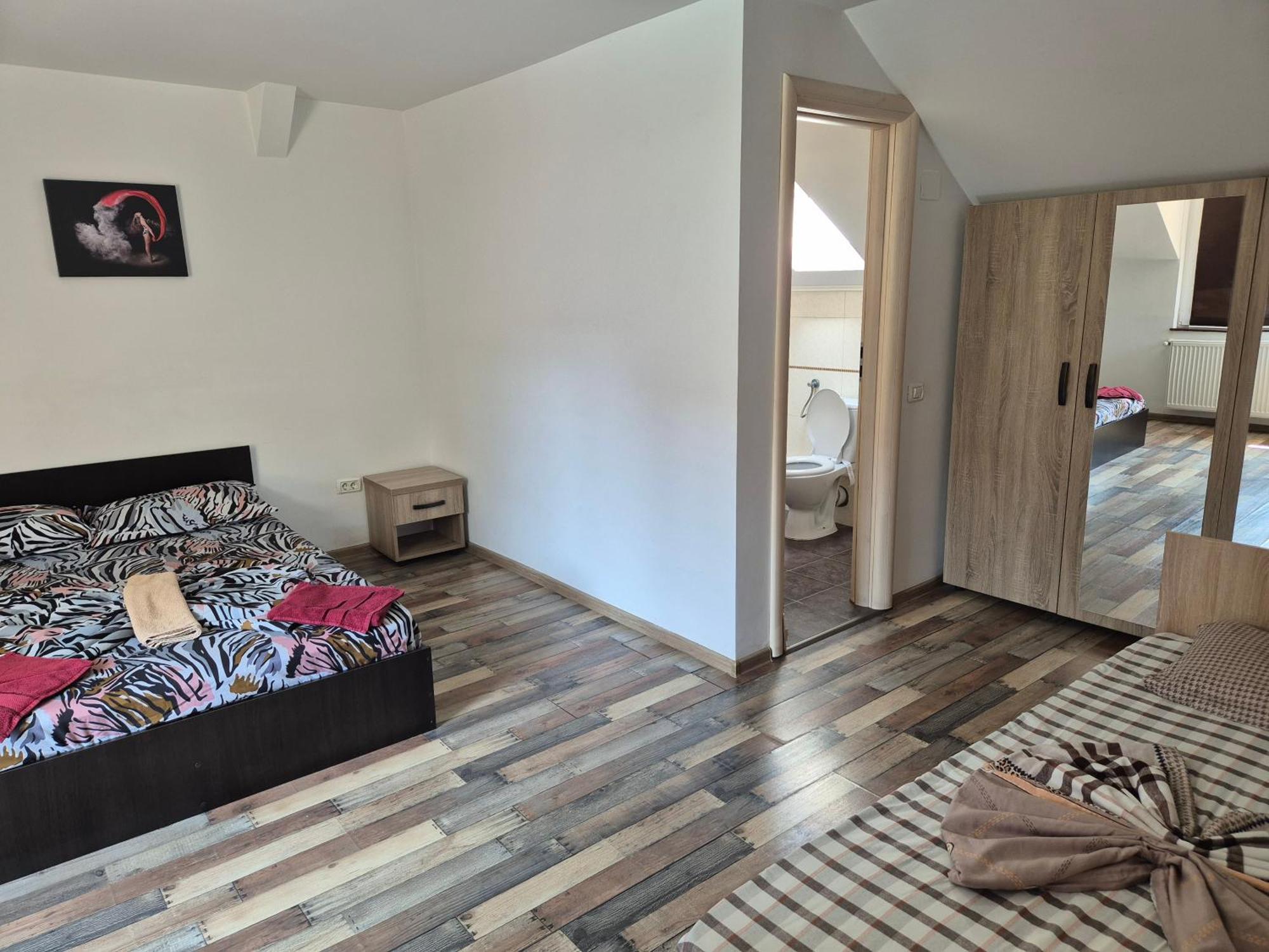 Apartamente De Inchiriat Lucky House Brassó Kültér fotó