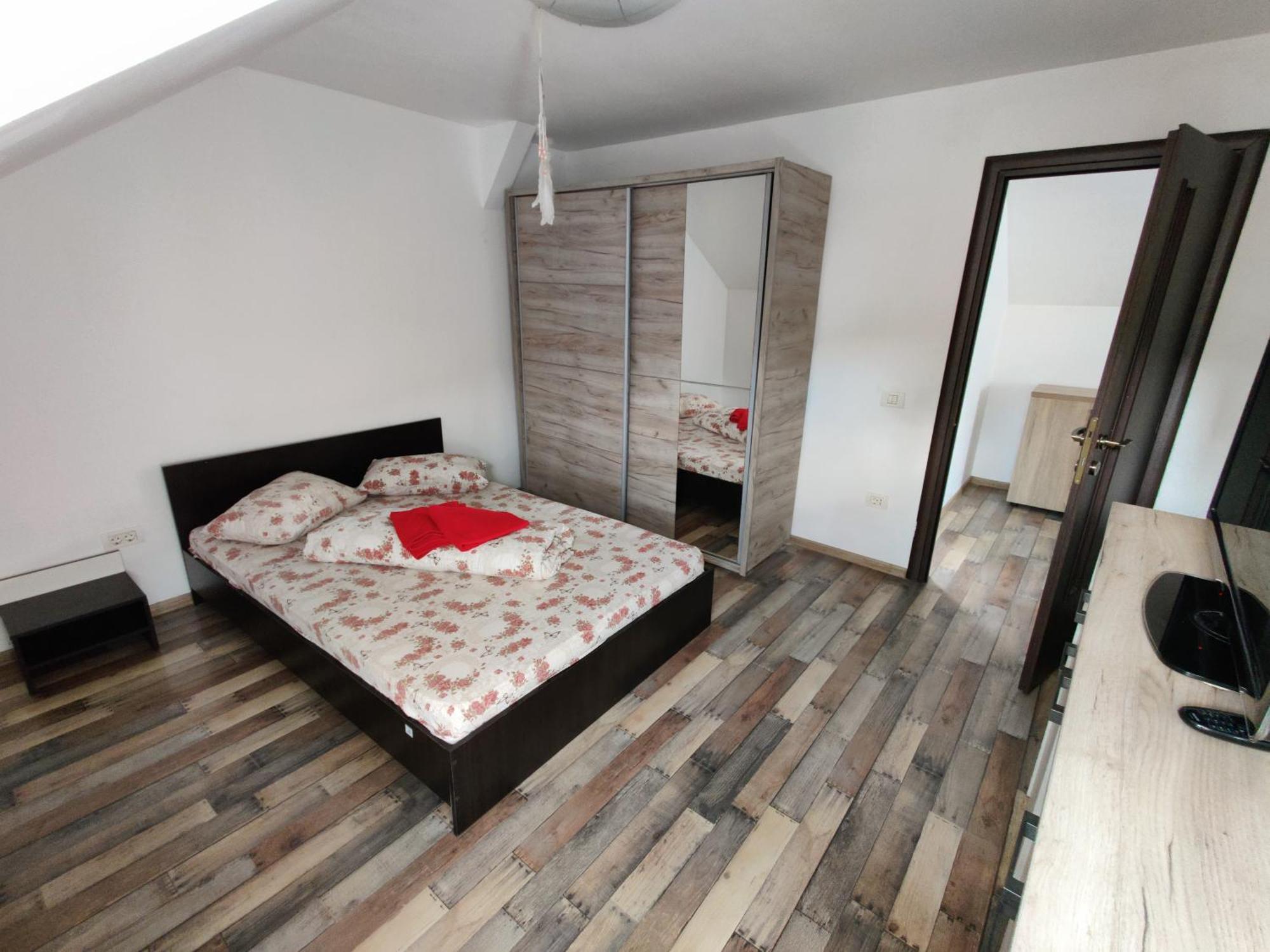 Apartamente De Inchiriat Lucky House Brassó Kültér fotó