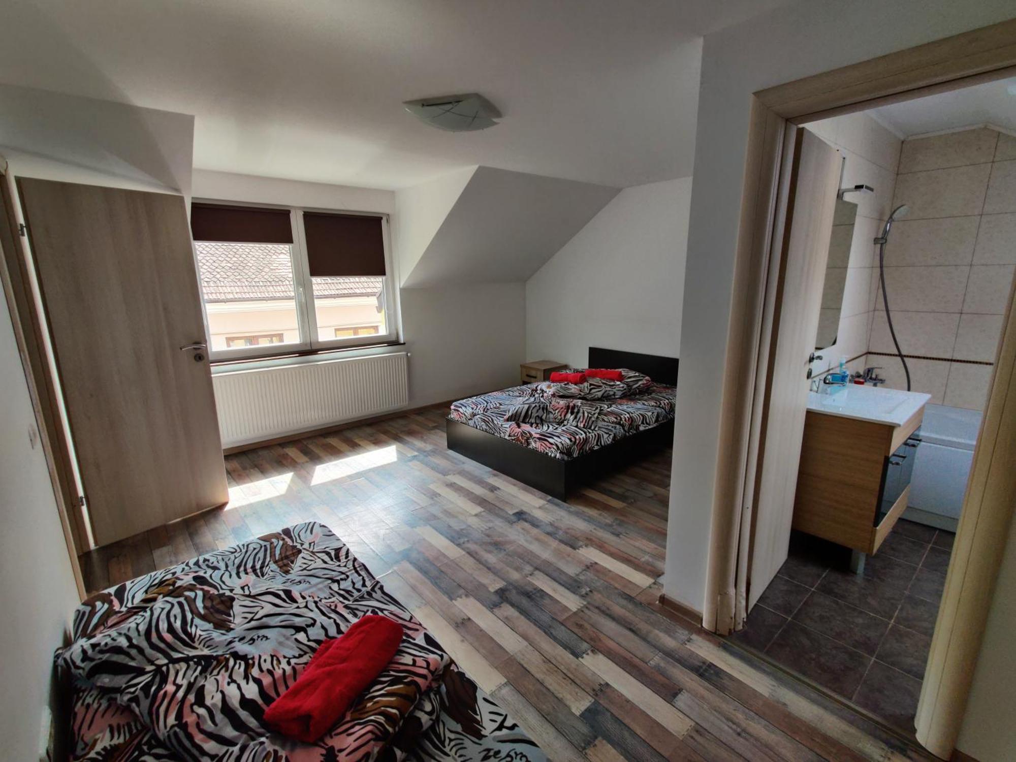 Apartamente De Inchiriat Lucky House Brassó Kültér fotó