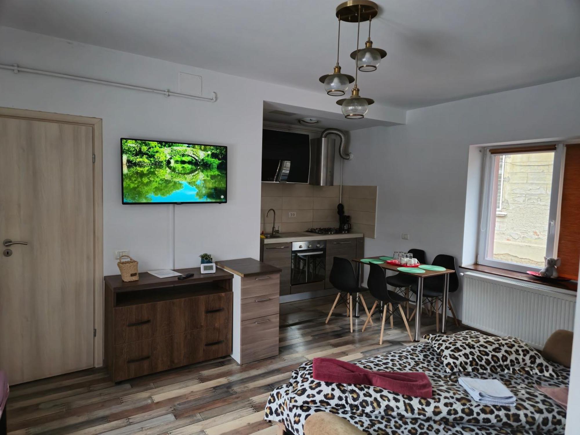 Apartamente De Inchiriat Lucky House Brassó Szoba fotó